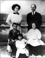 The Krupp Family: Leah, Haymon, Bernhard, Birdie, Paula